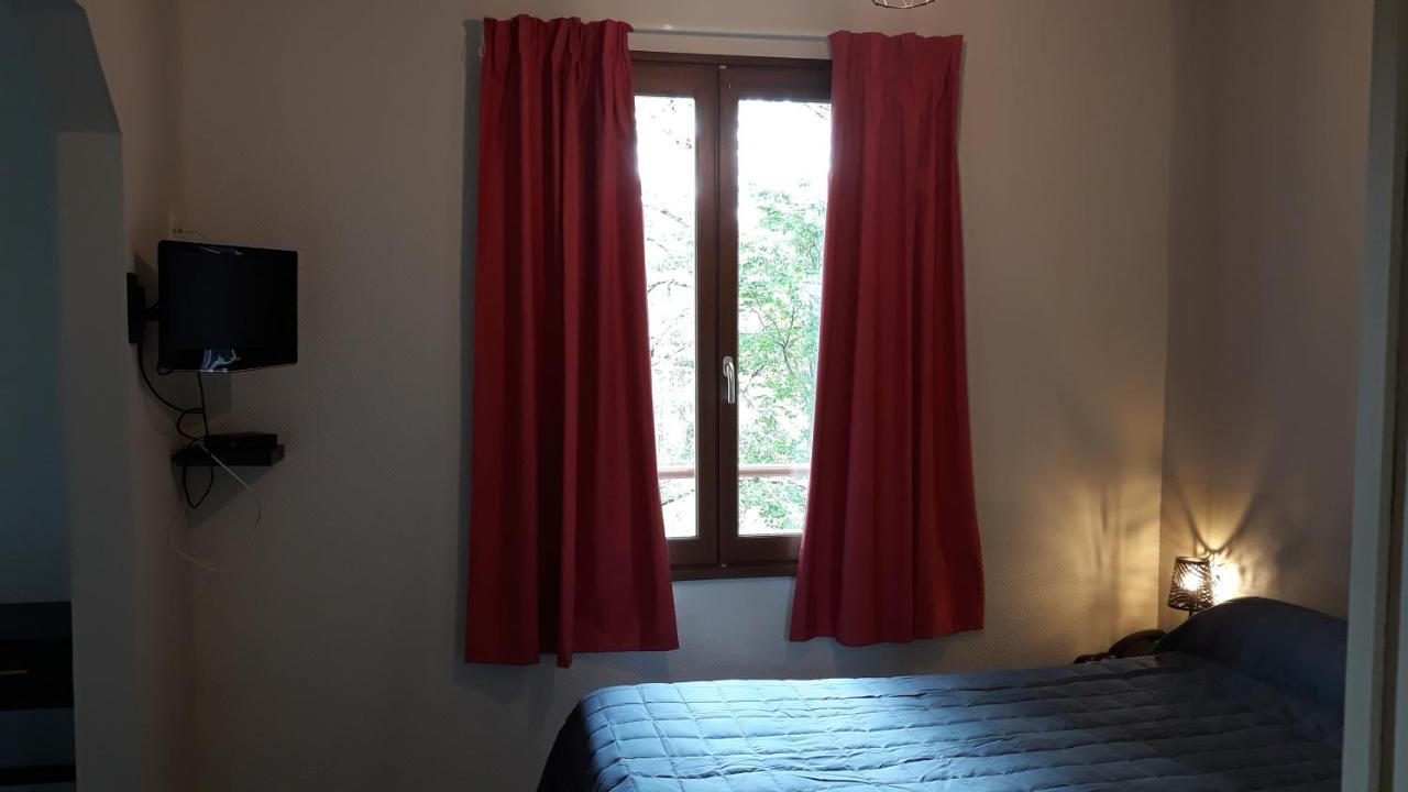 Le Relais de Boralde Hotel Espalion Buitenkant foto