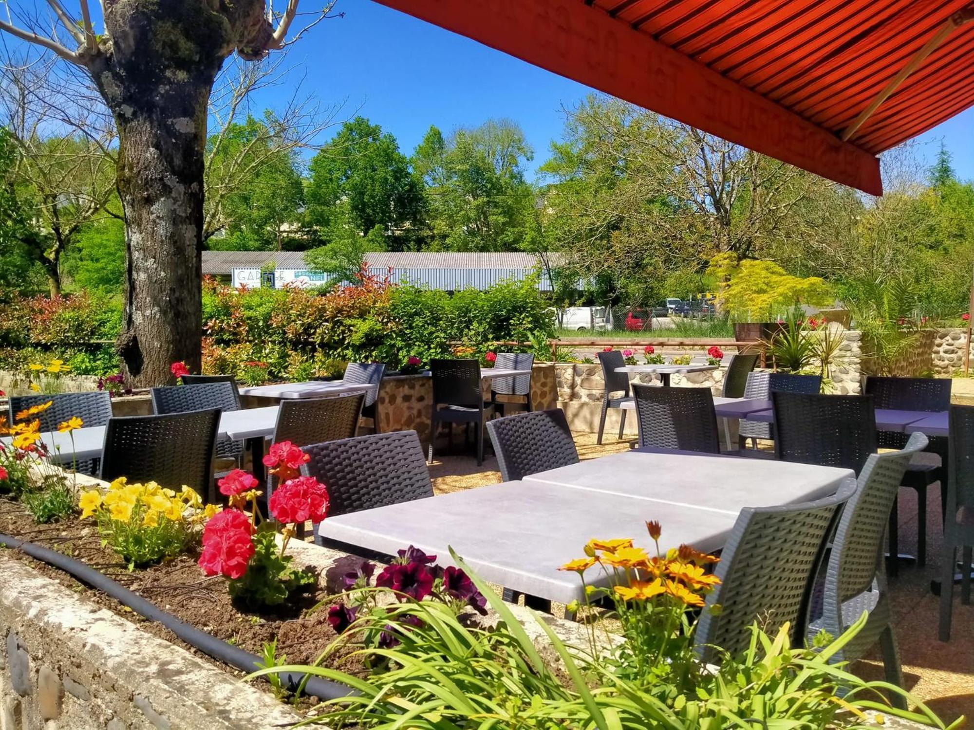 Le Relais de Boralde Hotel Espalion Buitenkant foto